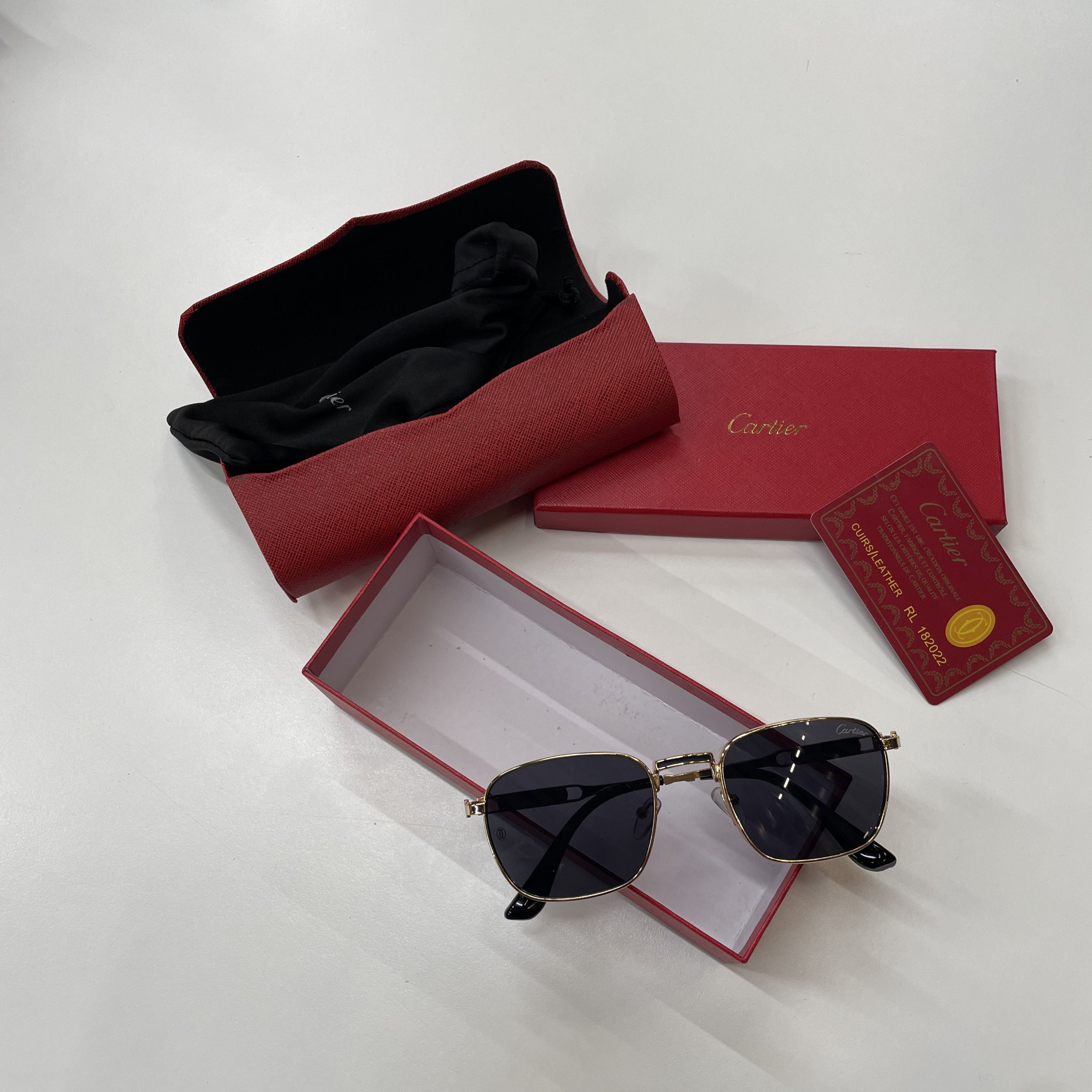 Lunettes Cartier Classic Noir & Or