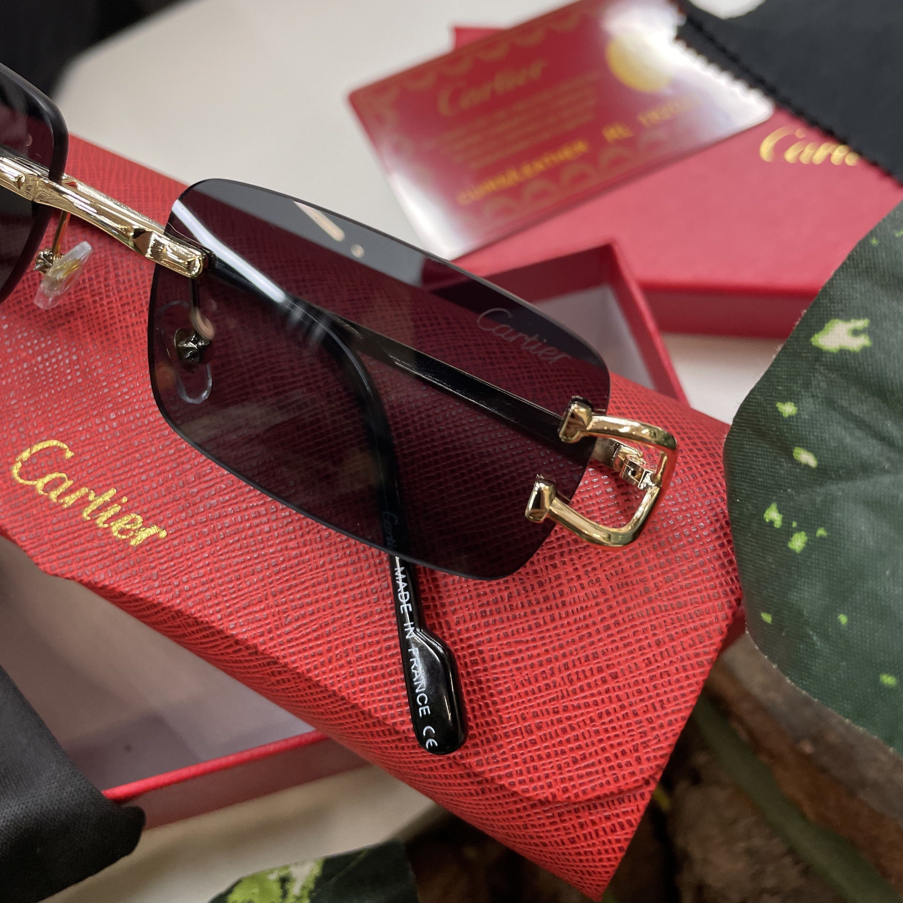 Lunettes Cartier Noire