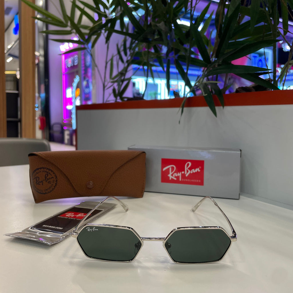 Lunettes Rayban Noire - Monture argentée