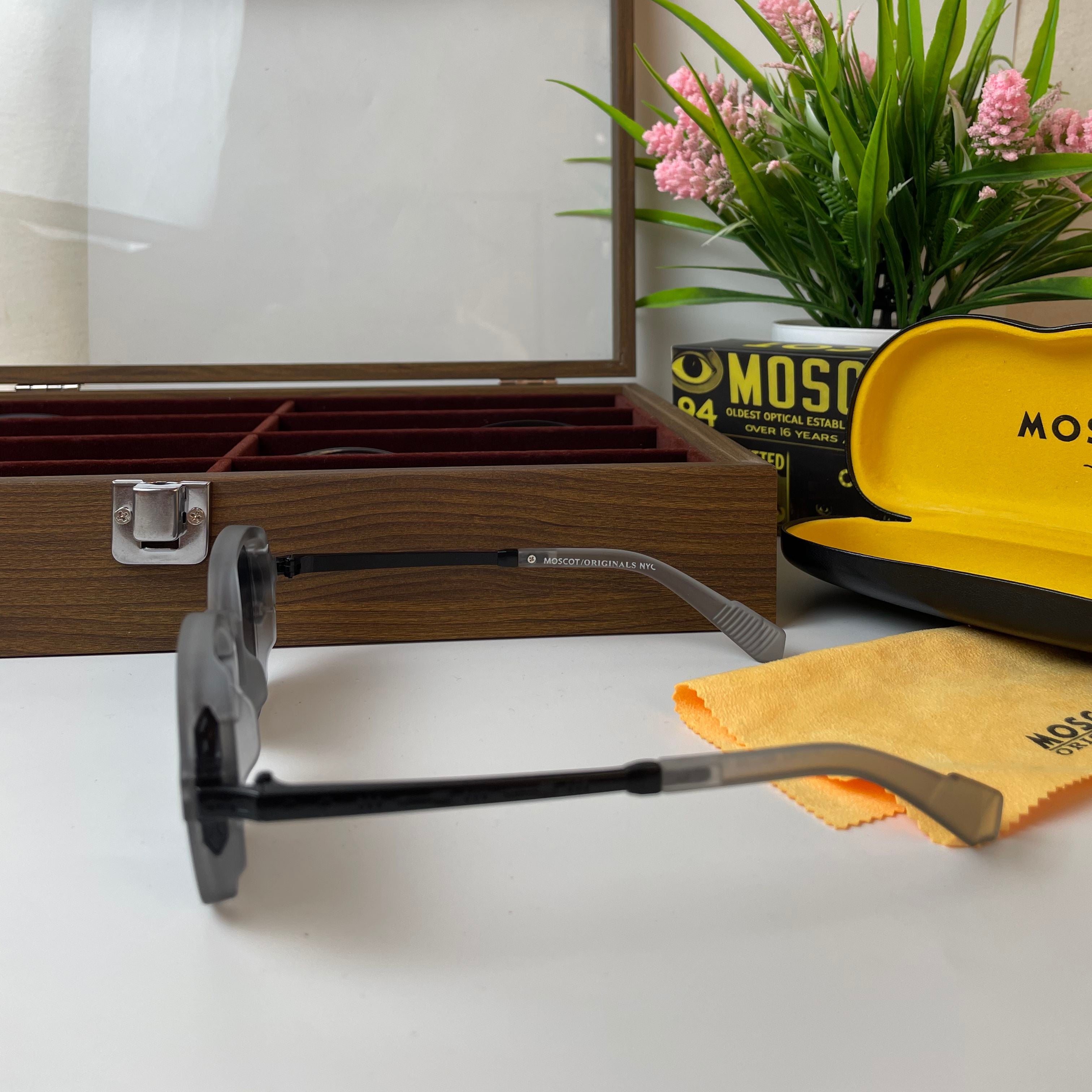 Lunettes MOSCOT Urban Shadow